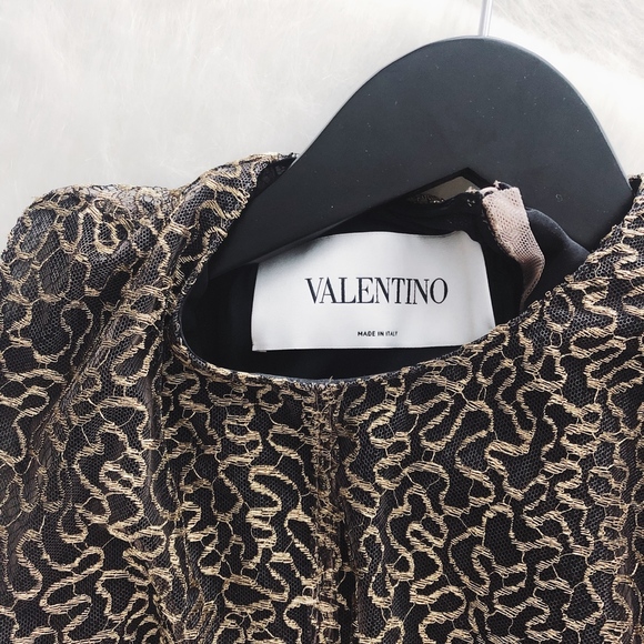 Valentino Ruffled Silk-Chiffon Lace Dress Neutral - Picture 6 of 8